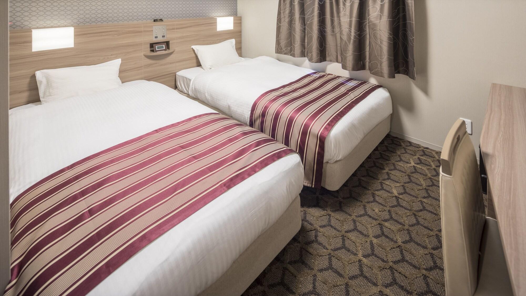 Hotel Wbf Namba Motomachi Osaka Bagian luar foto