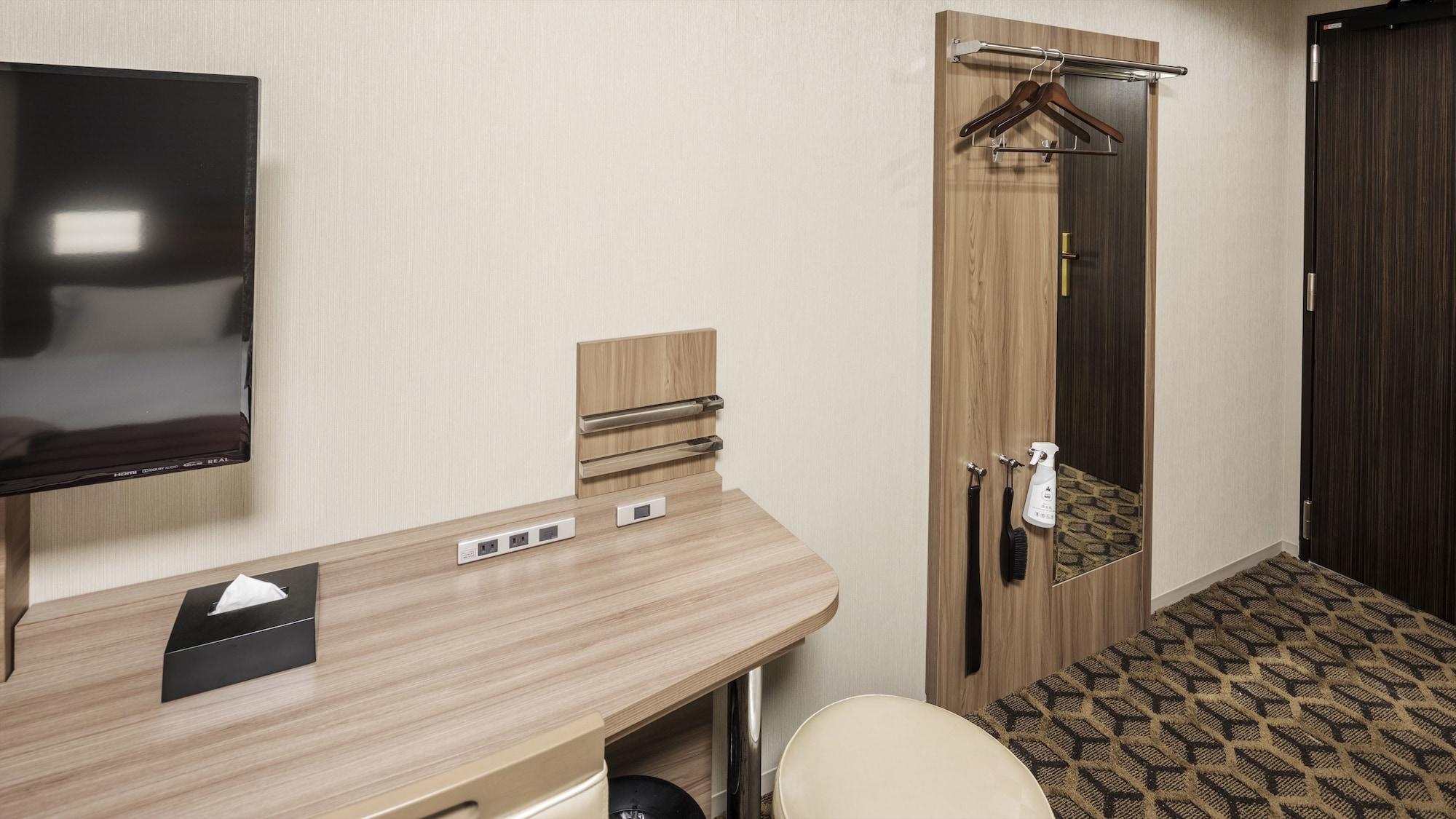 Hotel Wbf Namba Motomachi Osaka Bagian luar foto