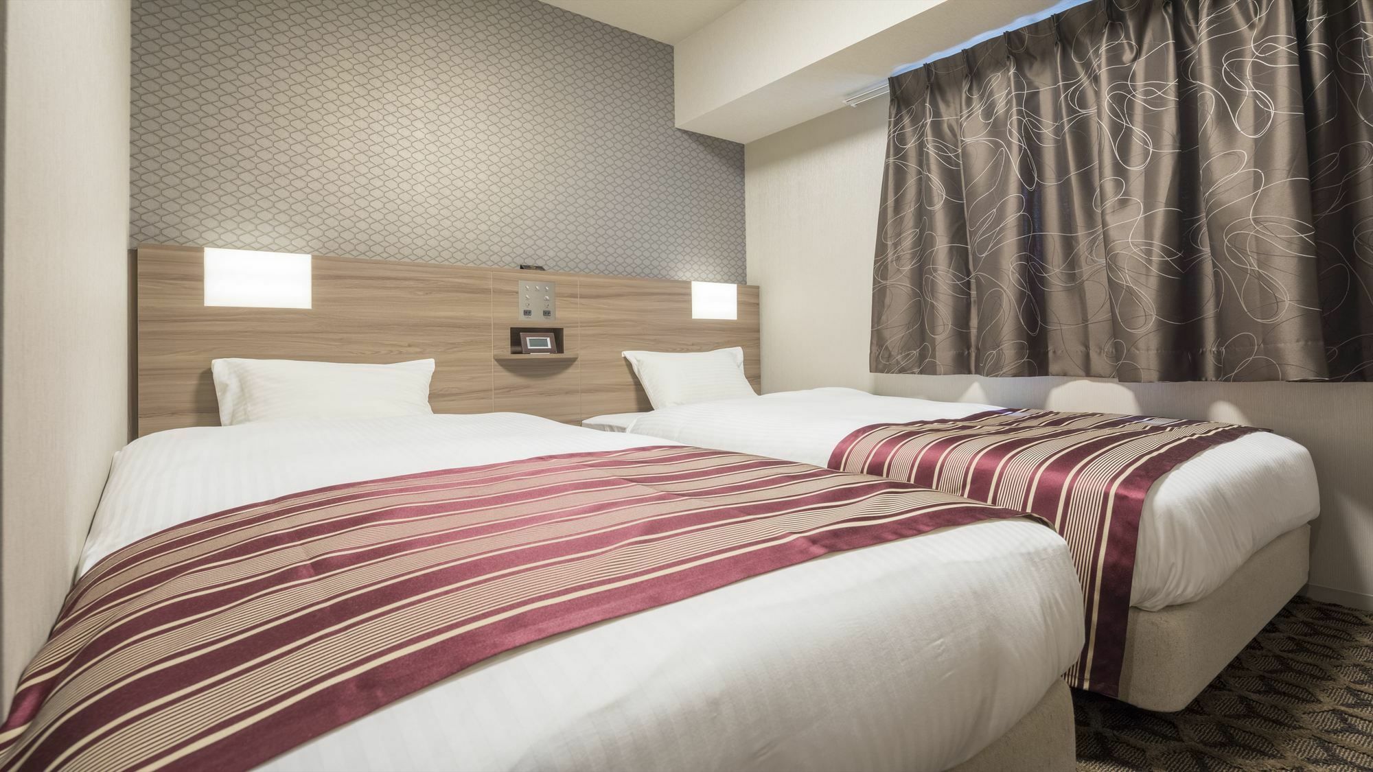Hotel Wbf Namba Motomachi Osaka Bagian luar foto